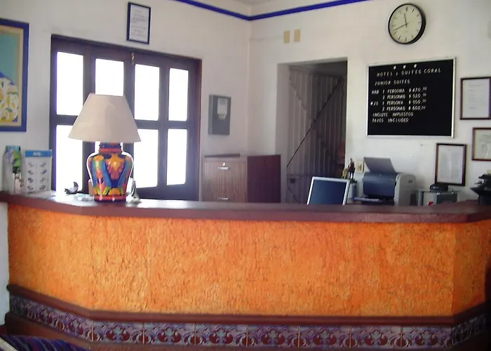 Hotel & Suites Coral